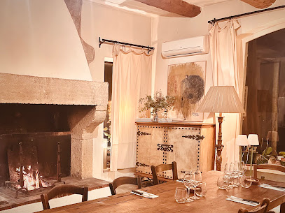 Maison Mh Restaurant à Nîmes