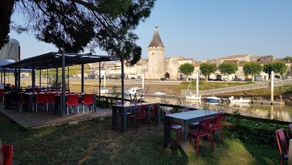 Restaurant La Guinguette De La Vieille Tour, Restaurant à Fronsac