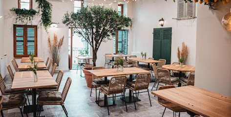 Cicinella Trattoria, Restaurant à Porte des Pierres Dorées