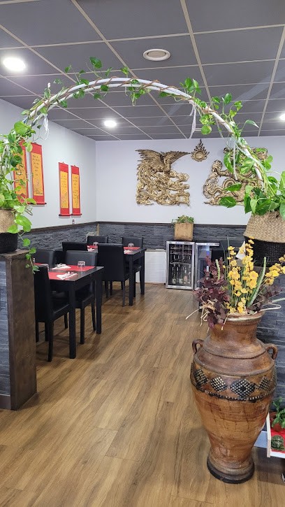 Khue Danh, Restaurant à Viry