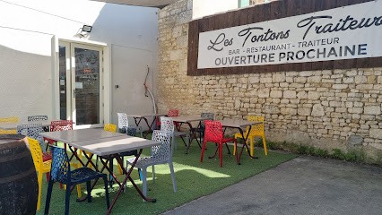 Les Tontons Traiteurs, Restaurant à Magné
