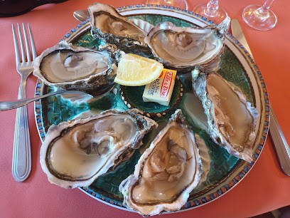 Relais des Deux Provinces, Restaurant à Pouant