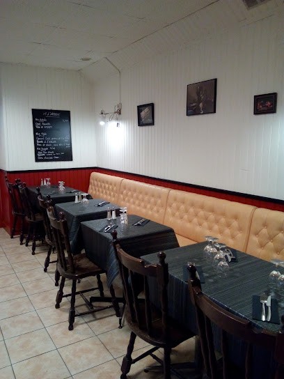 Au Rendez Vous - Tabac Bar Restaurant, Restaurant à Vaux-le-Pénil