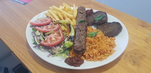 Planéte Kebab, Restaurant à Tournus