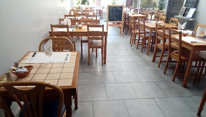 Le Tournesol, Restaurant à Trun