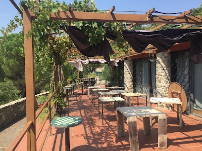 Restaurant El Lluert, Restaurant à Eus