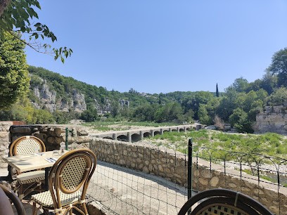 L'Ardenave, Restaurant à Labeaume
