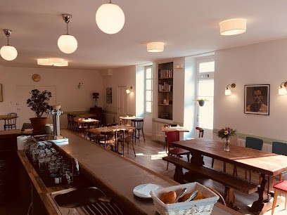 Le Cheval Blanc, Restaurant à Saint-Ciers-du-Taillon