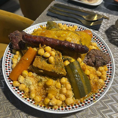 El Madina Restaurant à Vaux-le-Pénil