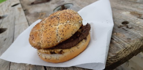 Le petit goulu, Restaurant à Lahontan