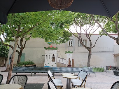 Café Jules, Restaurant à Saint-Germain-en-Laye