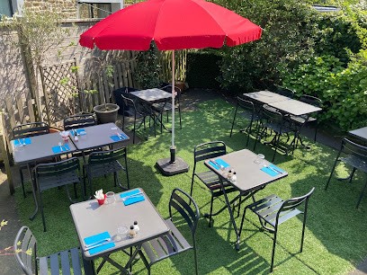 Aylolux Restaurant Le Coin De La Rue, Restaurant à Pléneuf-Val-André