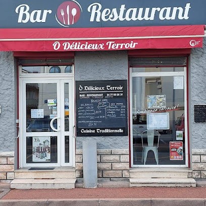 Ô Délicieux Terroir, Restaurant à Saint-Genest-Lerpt