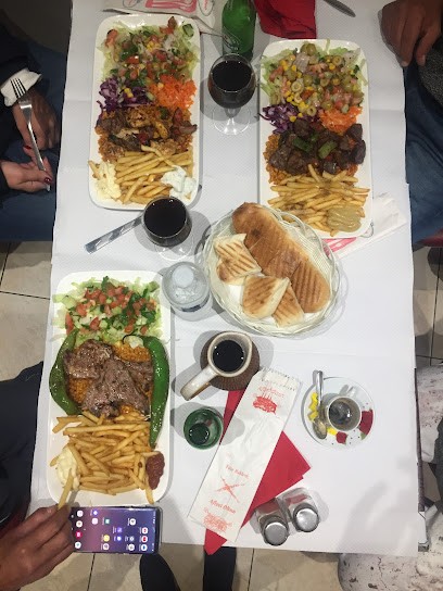 Les 3 Freres Koca Cappadoce, Restaurant à Pithiviers