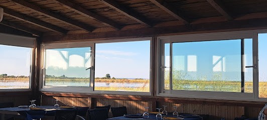 La Petite Canau, Restaurant à Saint-Vivien-de-Médoc