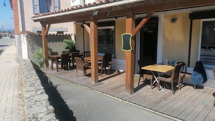 Le Saint Porcaire, Restaurant à Montverdun