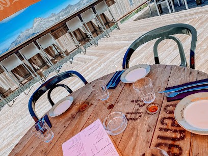 Le bonnet blanc, Restaurant à Notre-Dame-de-Bellecombe