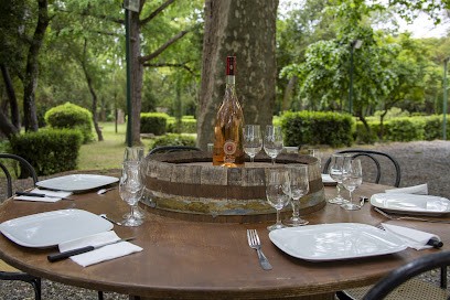 Les 4 Tours, Restaurant à Solliès-Ville