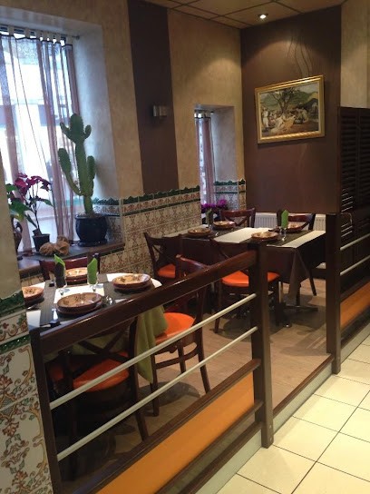 La Maison Du Couscous, Restaurant à Saint-Hilaire-du-Harcouët