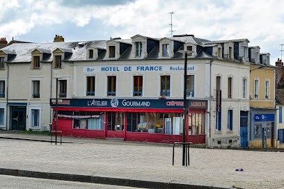 Le Bistrot des Antiquaires, Restaurant à Saint-Pierre-en-Auge