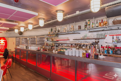 Le 25° Est Restaurant à Paris 19