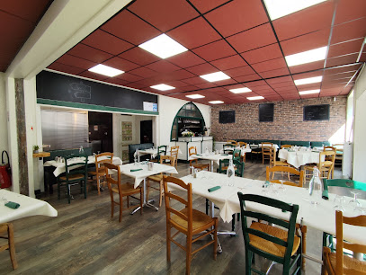 Au Café Des Tilleuls Restaurant à Tocane-Saint-Apre