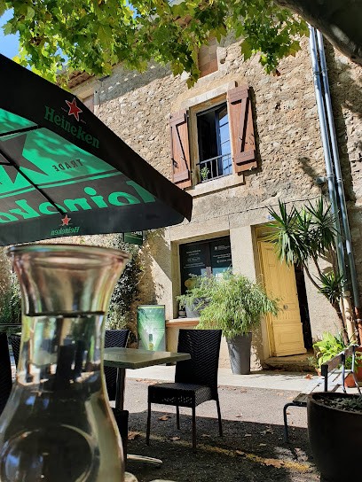 L'entrepotes, Restaurant à Lagrasse