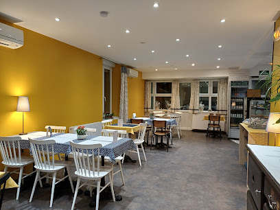 Pâtisseries & Patata !, Restaurant à Thaon-les-Vosges