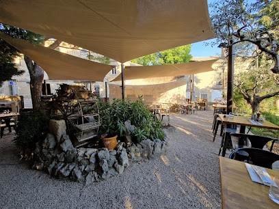 Auberge de Lagnes, Restaurant à Lagnes