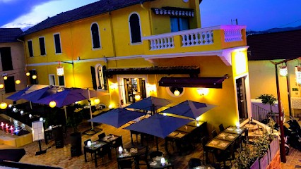 Coté Place, Restaurant à Mandelieu-la-Napoule