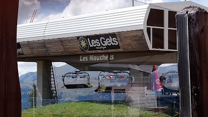 Lhottys, Restaurant à Verchaix