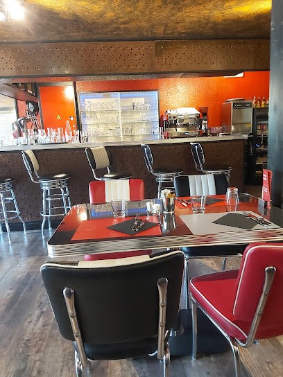 O'Comptoir Du Marais, Restaurant à Vouillé-les-Marais