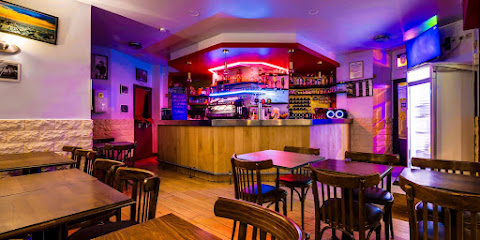 Royal Bar Des Amis Restaurant à Paris 20