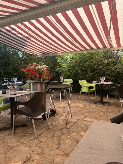 Auberge l'Espérance SARL, Restaurant au Buisson-de-Cadouin