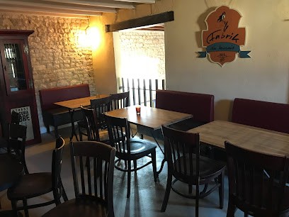La Fabrik Du Marais, Restaurant à Sceaux-du-Gâtinais
