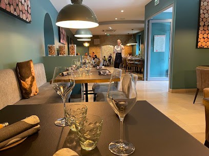 Maison Greuze Le Bouchon Bourguignon, Restaurant à Tournus