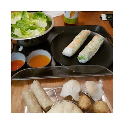 Vietnam, Restaurant au Château-d'Oléron