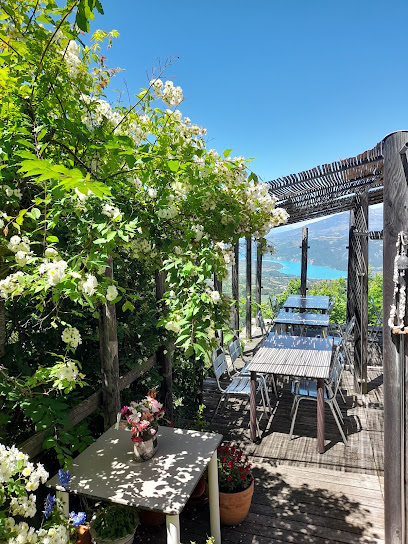 Les Manins, Restaurant à Saint-Sauveur