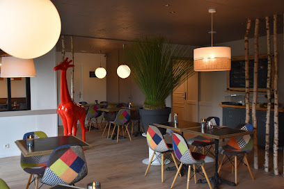 La Girafe Rouge, Restaurant à Locqueltas