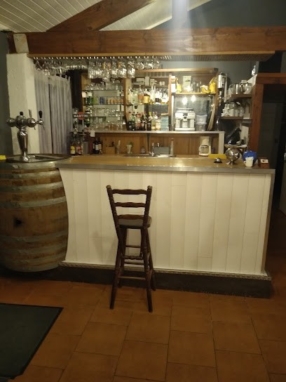 Le Relais Du Vigneron, Restaurant à Diusse