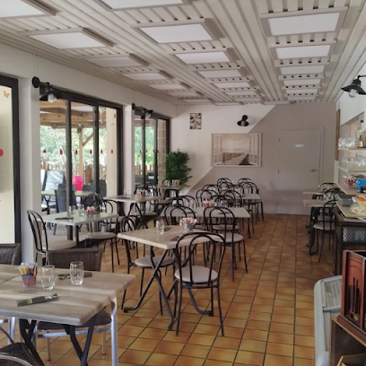 Resto'fil De L'o Restaurant à Savigné