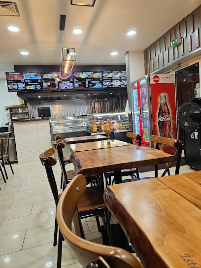 Restaurant Istanbul 2012(Flanades), Restaurant à Sarcelles