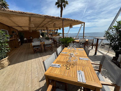 La Crique Plage Restaurant à Sainte-Maxime
