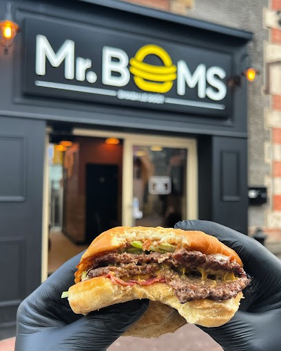 Mr BOMS, Restaurant à Villeneuve-la-Guyard