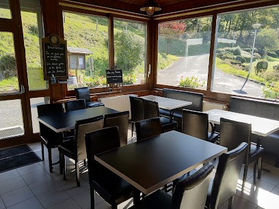 Le Relais Du Vieux Moulin, Restaurant à Monsols