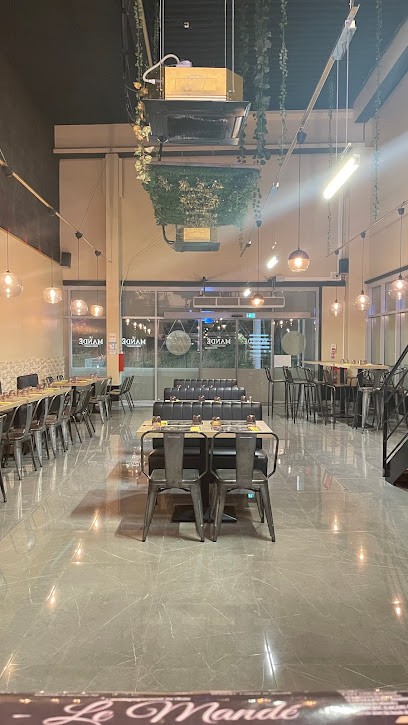 Le Mande, Restaurant à Corbeil-Essonnes