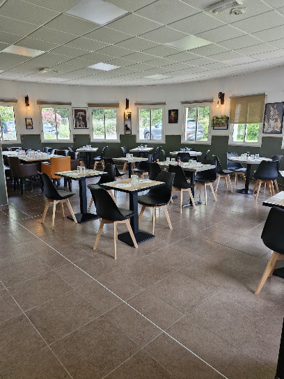 A Nous 2, Restaurant à Saint-Denis