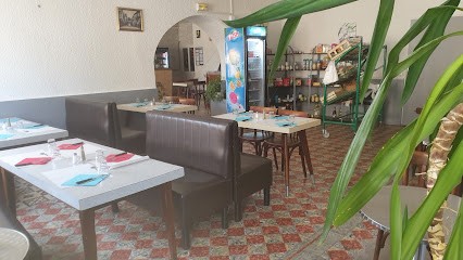 Le Saint Laurent, Restaurant à Montillot