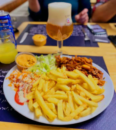 La Friterie Des Rocs Restaurant à Taisnières-sur-Hon