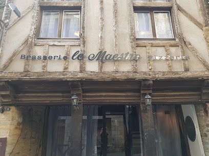 LE MAESTRO rue des chapeliers, Restaurant à Lannion